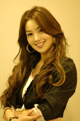 Nam Gyu Ri Photos and Profile