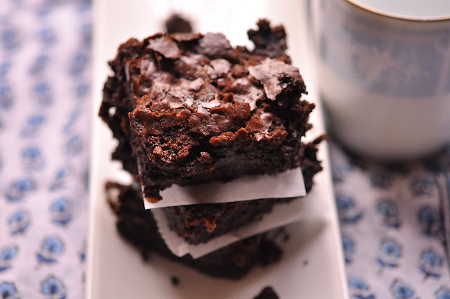 The Kitchen Guardian: Oreos Brownies!