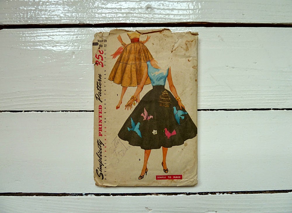 1950s Inspiration - #vintagepledge - A Stitching Odyssey