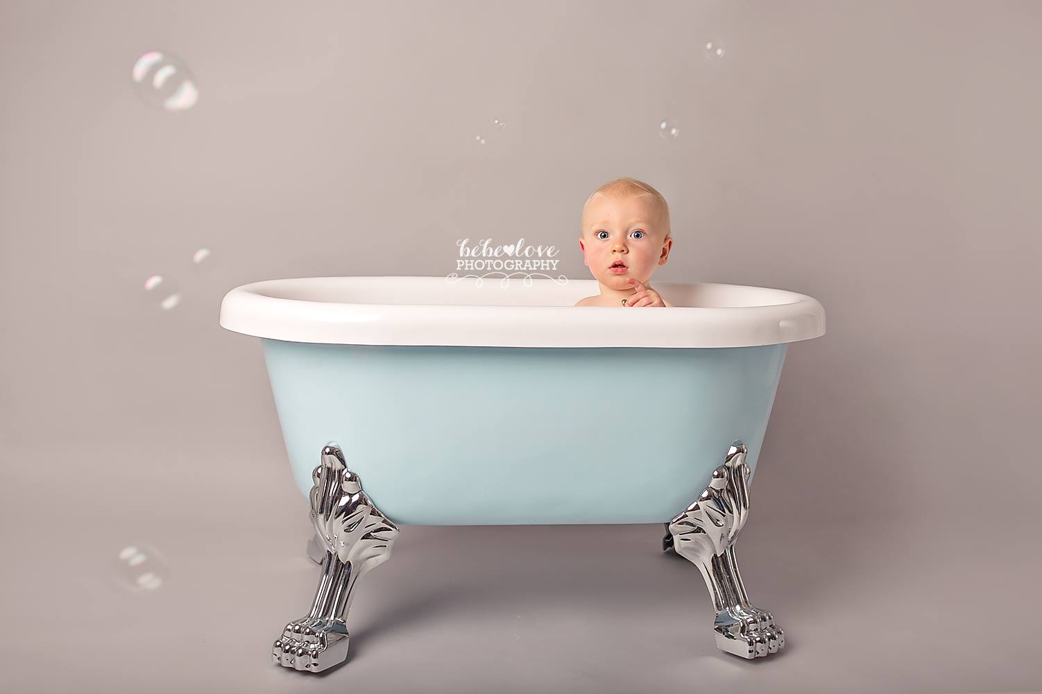 Photography props and drops interview with bebe love photography