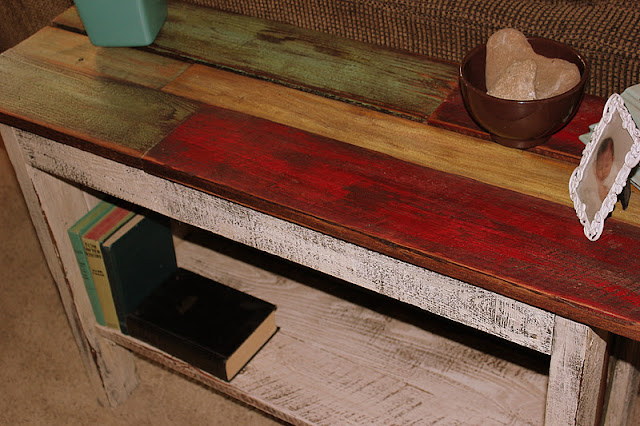 reclaimed salvaged wood sofa table http://bec4-beyondthepicketfence.blogspot.com/2011/10/scrappy-sofa-table.html