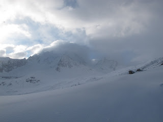 Sonntag morgen: Die Wolken heben sich...