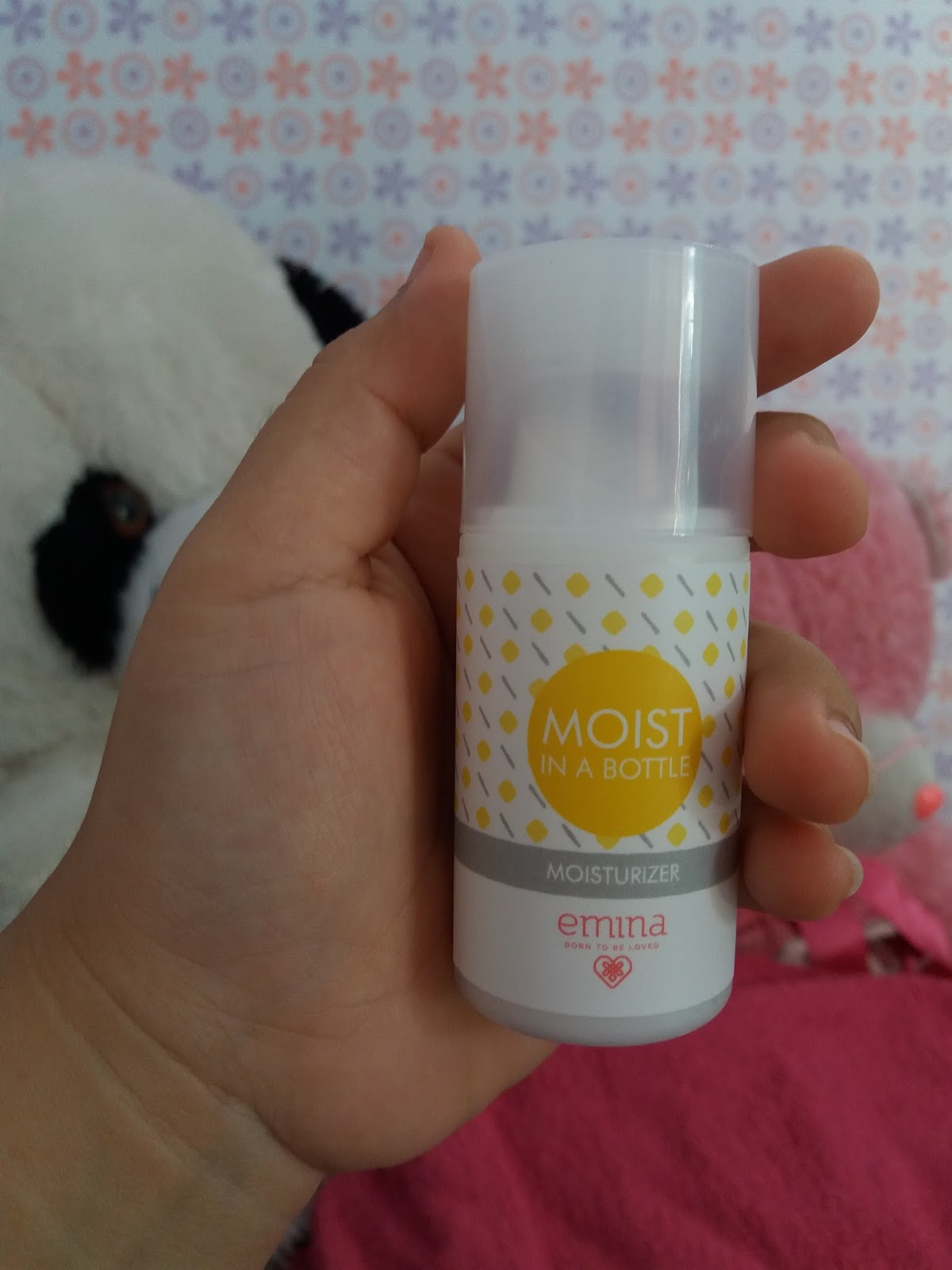Review Emina Moist in a Bottle Moisturizer 50ml a beauty with chubby