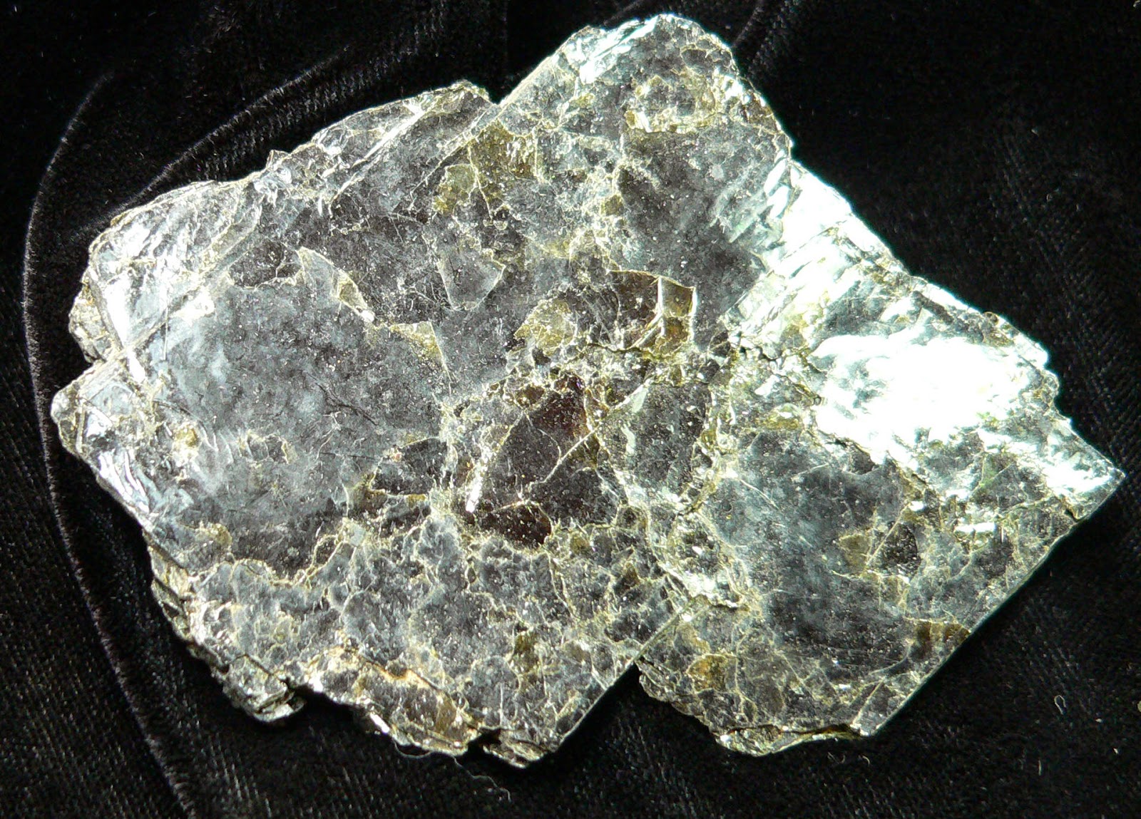 вермикулит минерал