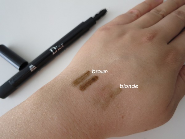 Diorshow Brow Styler Gel in brown and blonde - swatches
