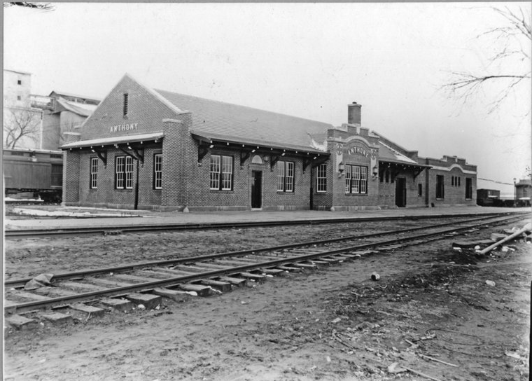 Anthony, Kansas The Town By The Railroads