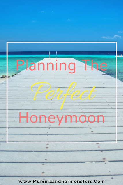 honeymoon planning tips