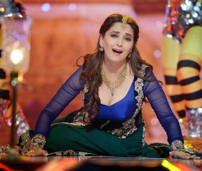 Enjoy World Madhuri Dixit Hot And Sexy Hd Wallpapers 
