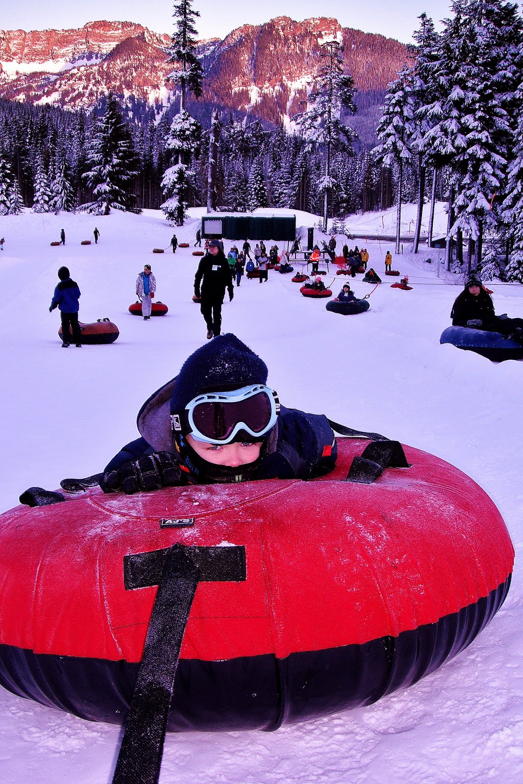 ExtraHyperActive Snow Tubing At Summit At Snoqualmie
