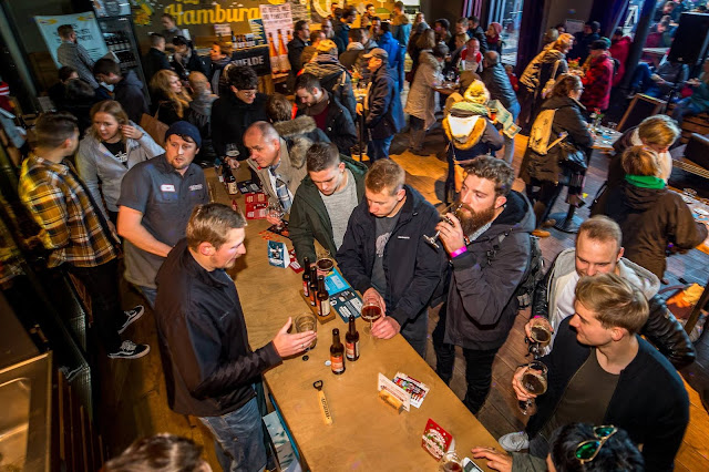Einfach Nur Schon Osterfeuer An Der Elbe In Hamburg Blankenese