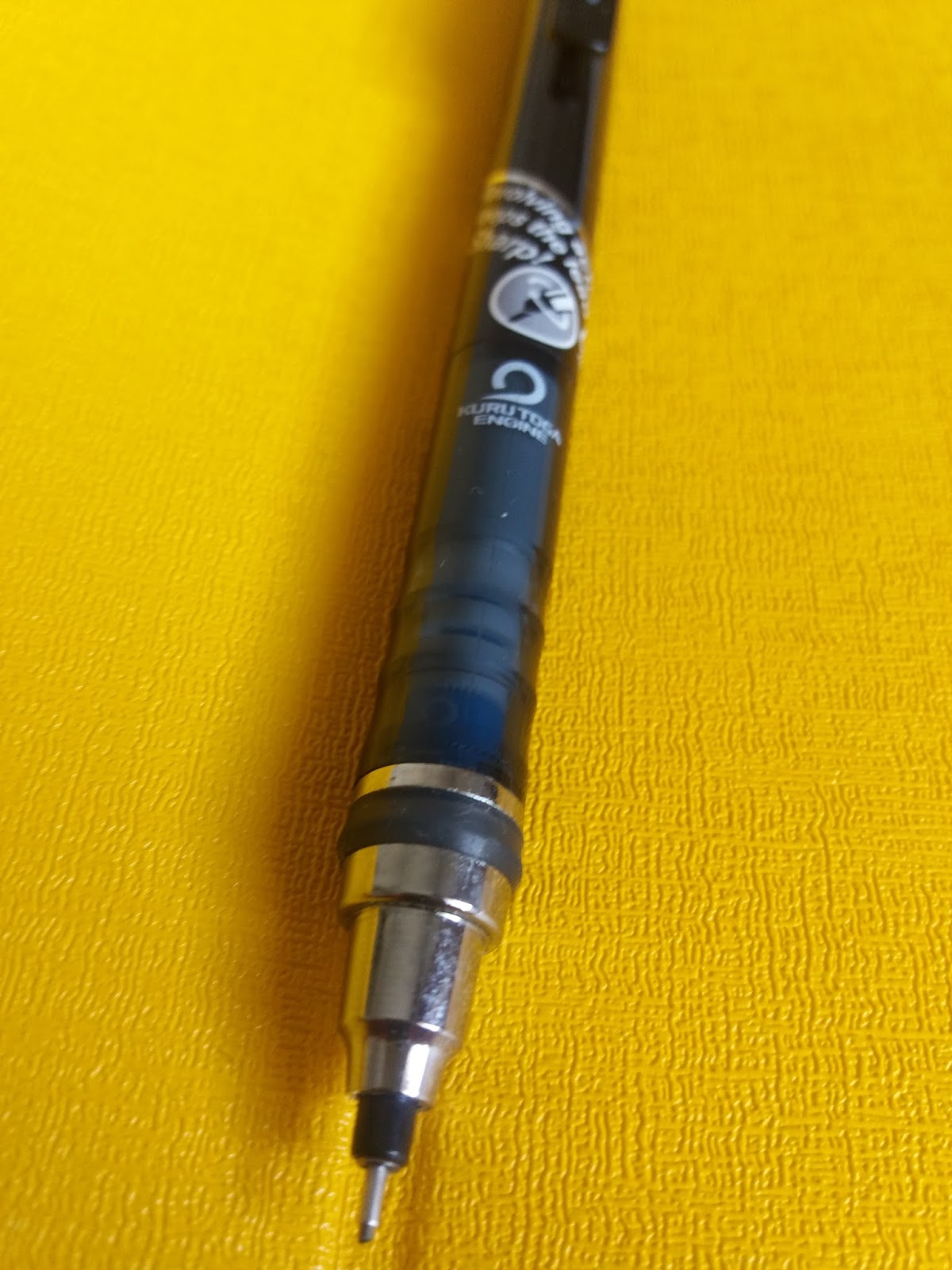 Uni Kuru Toga mechanical pencil Paper and Digital