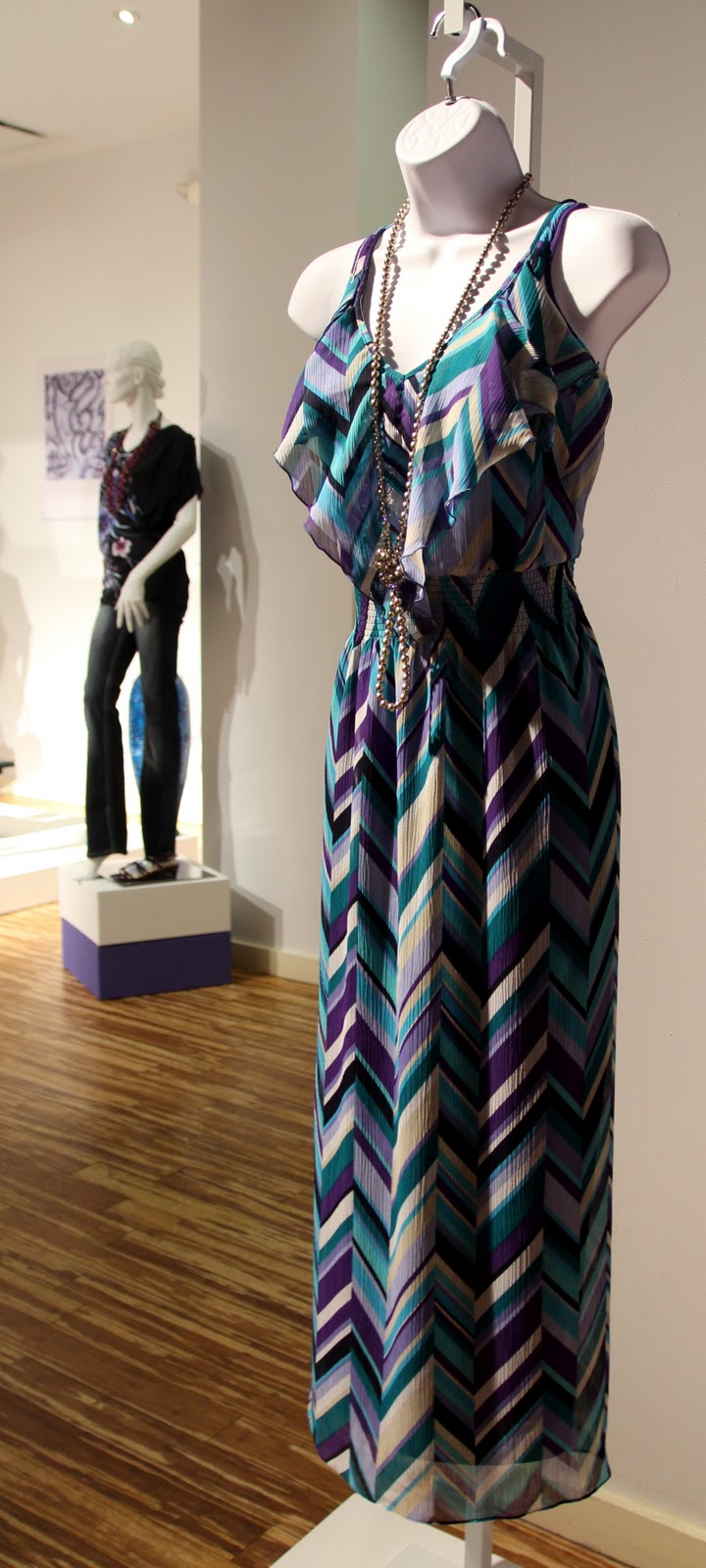 FASHION BUG SPRING 2012 CONTEMPORARY ATTIRE FOR WOMEN