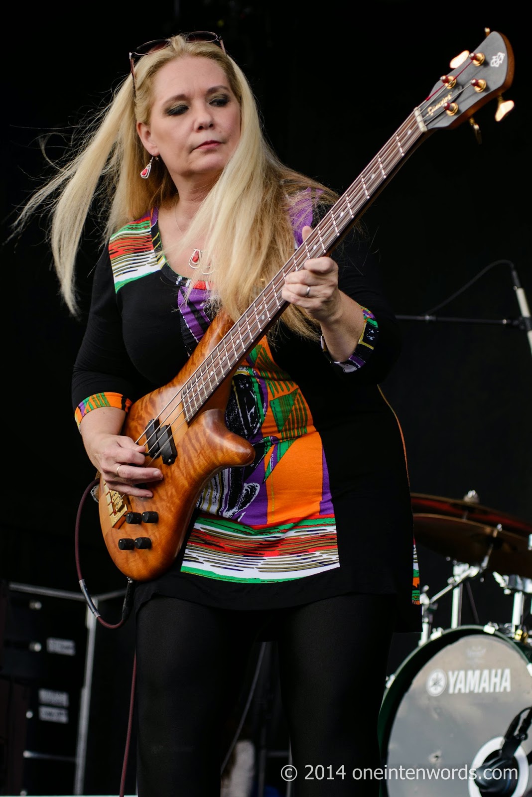 one in ten words The Spoons at The Ex