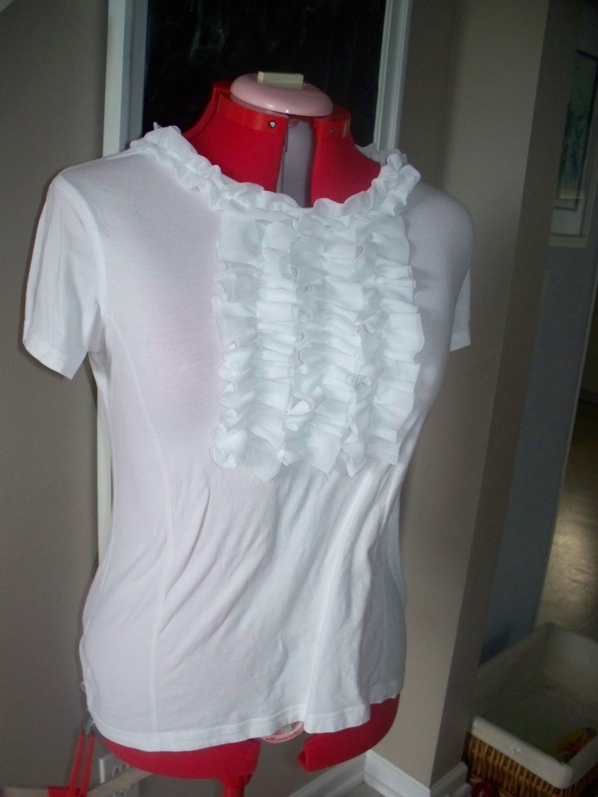 Refashion Co-op: Ruffles on my shirt