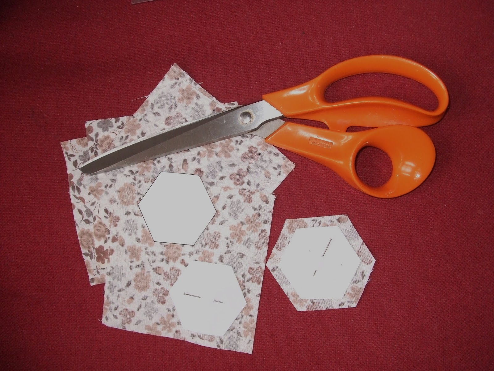 Sew many yarns English Paper Piecing Patchwork