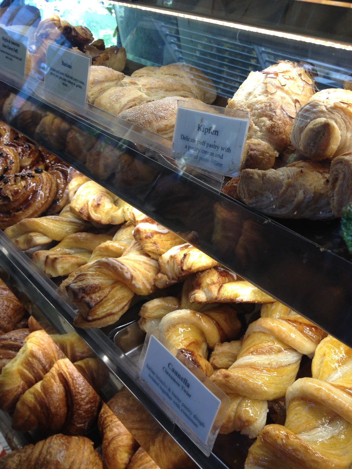 om nom notes Affogato An Italian Coffee Ice Cream Float