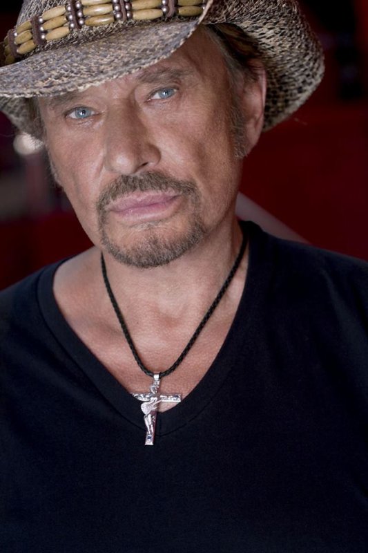 johnny halliday adepte du satanisme ? - chretiens2000