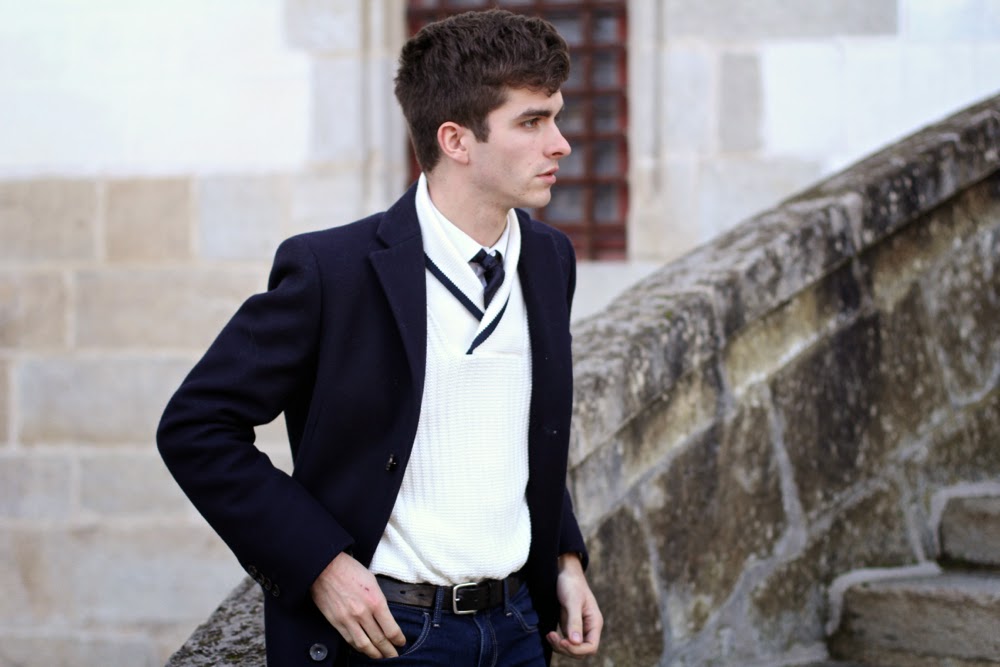 Blog mode homme style château ducs bretagne nantes acnes studios manteau pull col châle, boots à boucles mensfashion Paris