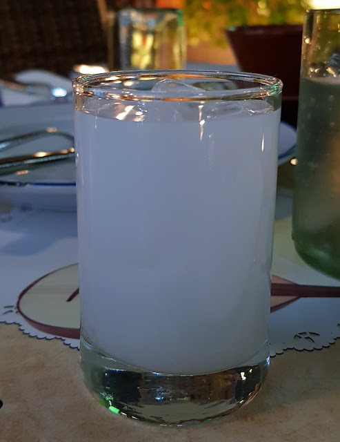 arak drink alcohol spirit arabic levantine lebanese