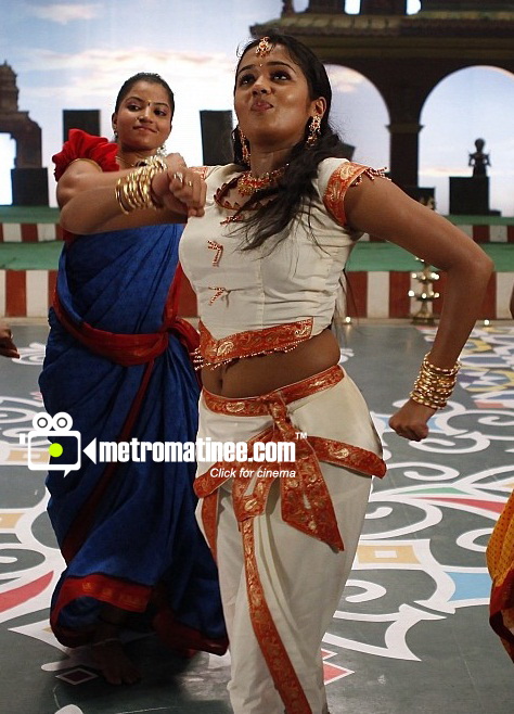 Ananya Latest Hot Navel Show Photos In Saree And Churidar Mallufun Com Accused actor dileep demands cbi probe into kerala actress assault case. ananya latest hot navel show photos in