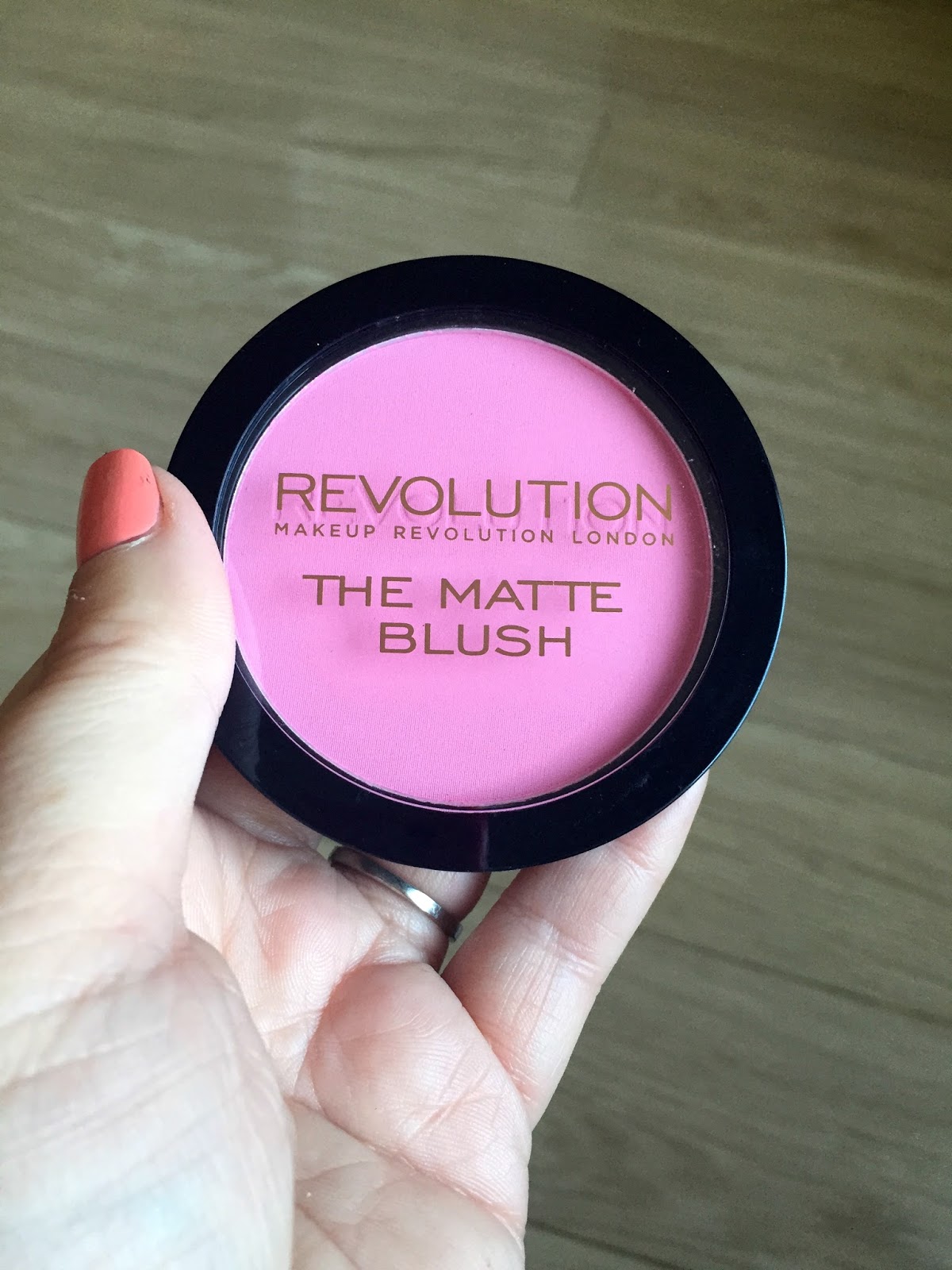 Makeup revolution matte blush swatches
