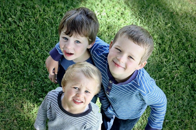 Fakta Anak Kedua, Ini 7 Hal yang Membuat Kalian Begitu Berbeda Fakta Anak Kedua, Ini 7 Hal yang Membuat Kalian Begitu Berbeda