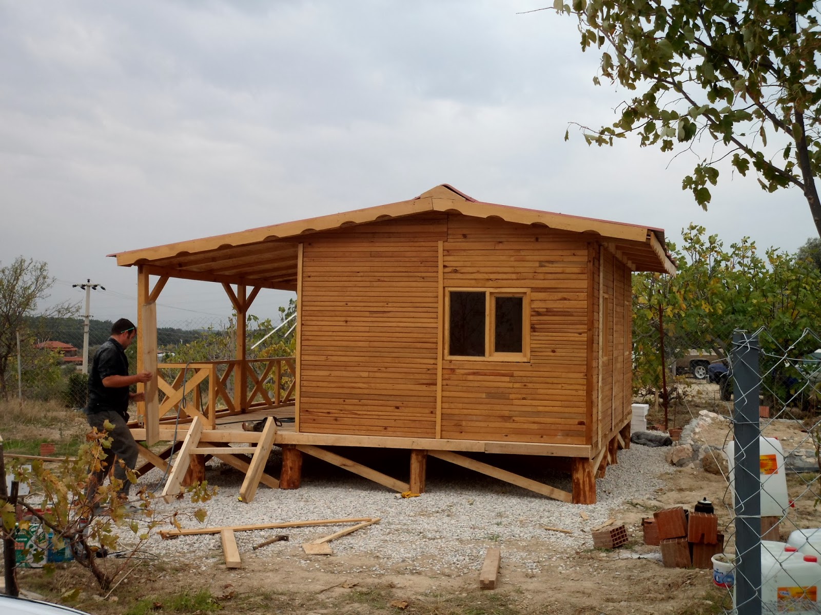 Polat Kereste 27 m2 labri verandalı ahşap ev