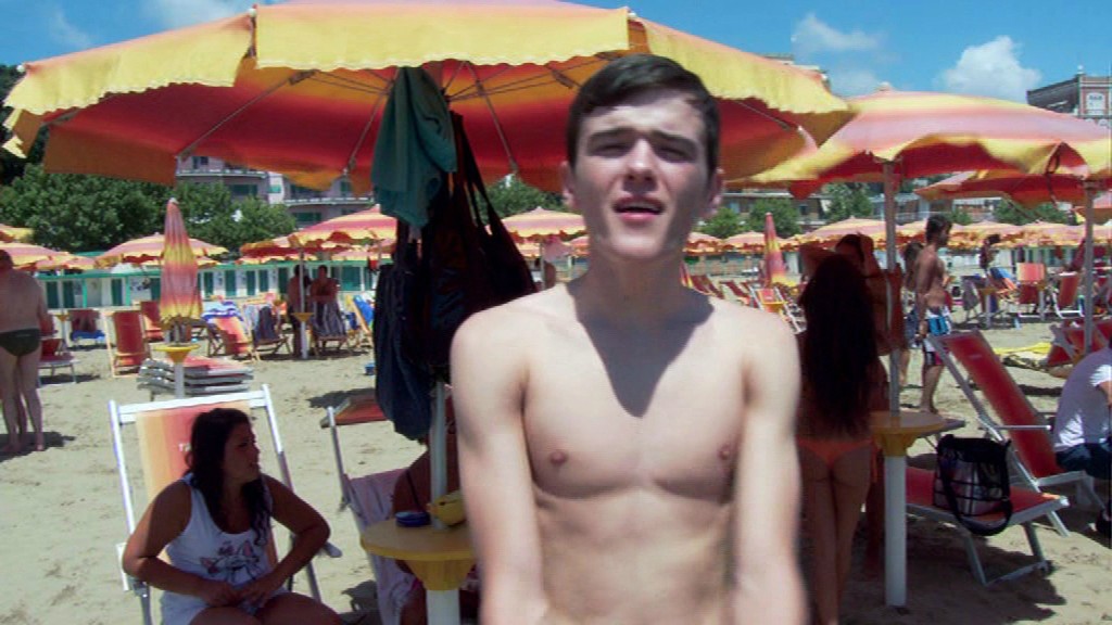 The Stars Come Out To Play: George Sampson - Shirtless in 