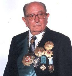 12 de Setiembre - Nacimiento del historiador Gustavo Pons Muzzo