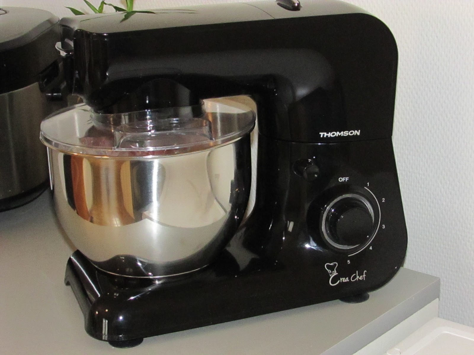 La Patisserie Est Facile Grace Au Creachef De Thomson