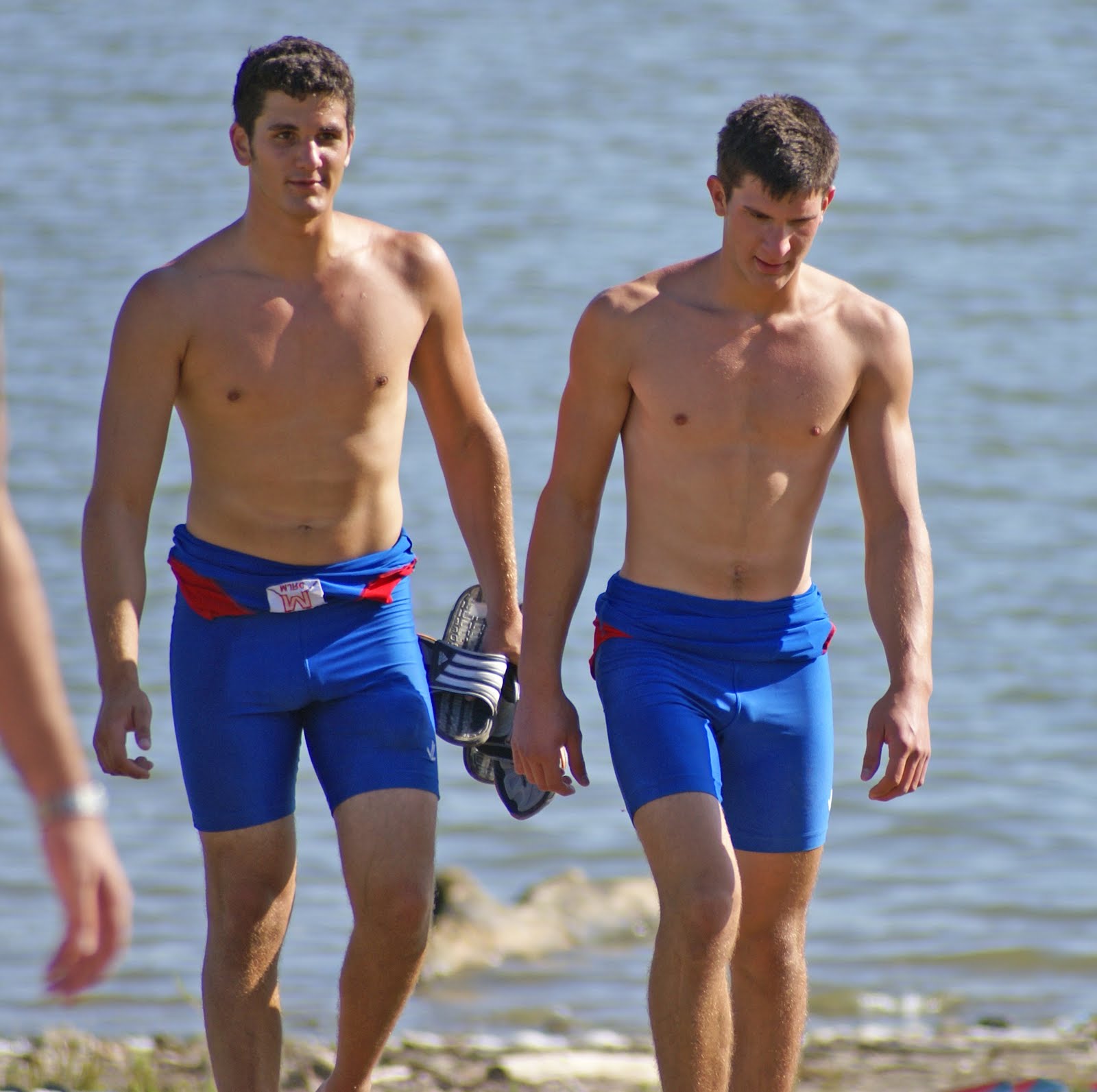 Hot Men Rowing! 39 pics of stunning young guys