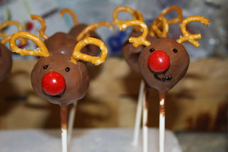 reindeer cake pops