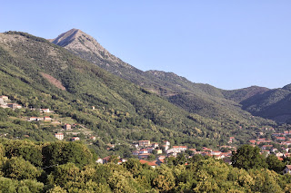Spinning Babies Why travel as a tourist? 