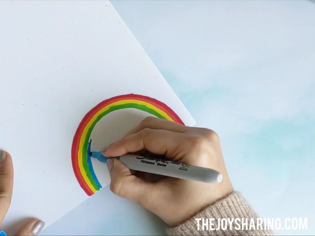 Draw rainbow using markers