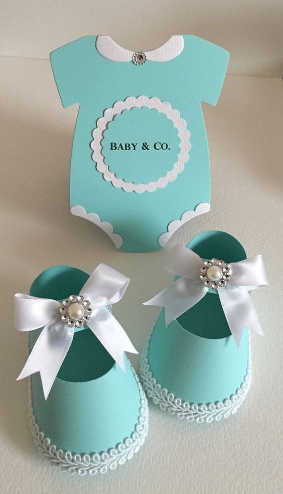 sapatinho de bebe de papel