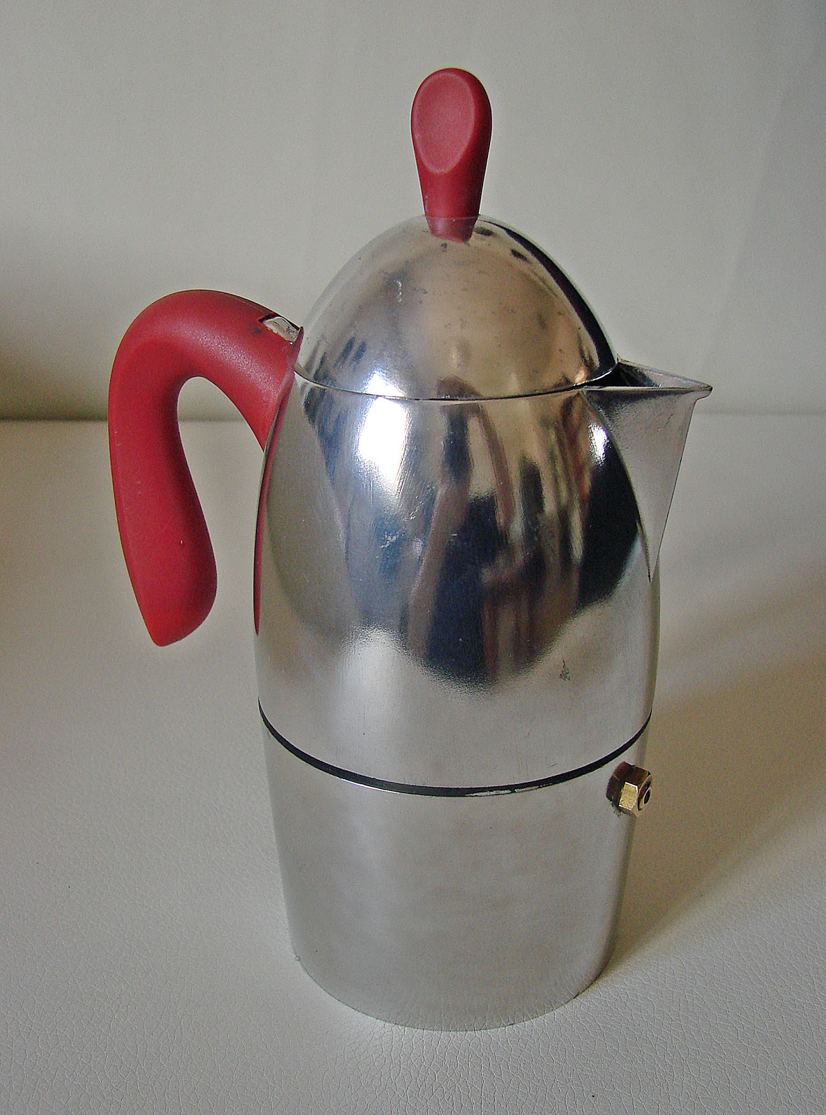 Caffettiera Guzzini Zaza 3 Tazze - Design Iconico, Colore Giallo Metallizzato, Materiale Acrilico - Foto 4