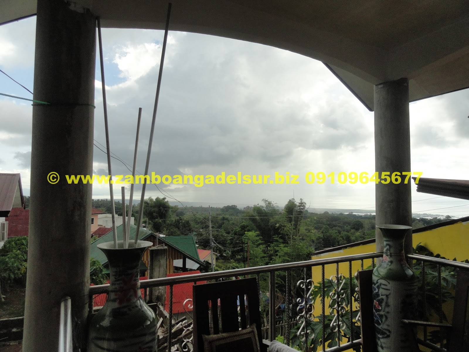 Zamboanga del Sur Properties FOR SALE 300 SQ.M. OVERLOOKING HOUSE AND