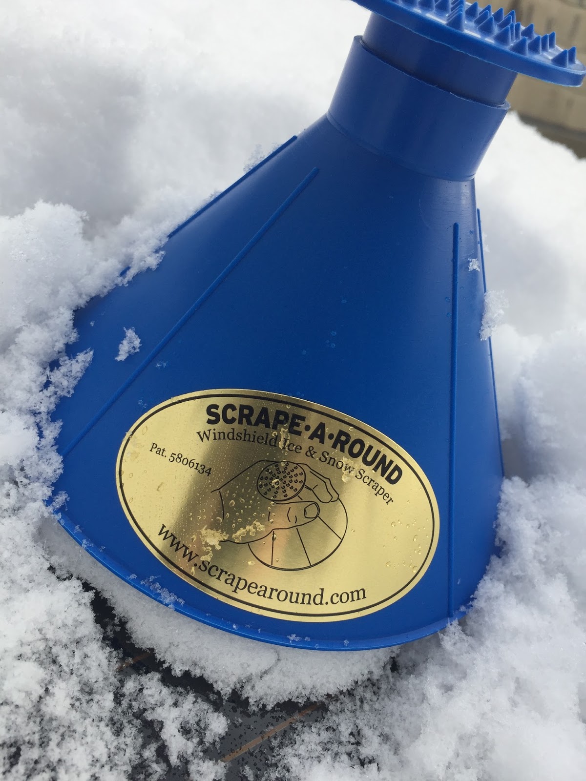 Maria's Space World's Best Ice Scraper!