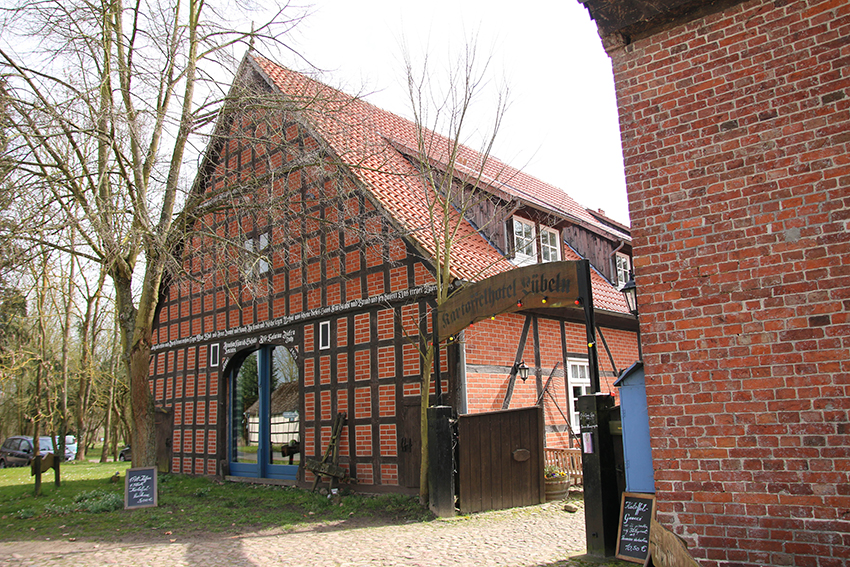 Hamburger Aussicht Aus Dem Scandic Emporio Der Living Room Die