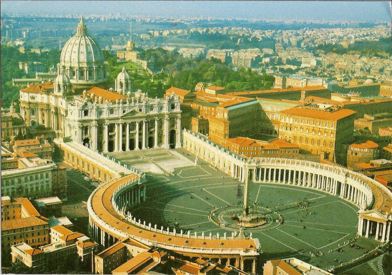 Рим площадь святого. Пьяцца Сан-Пьетро в Риме. Сан Пьетро Ватикан. Площадь Святого Петра в Риме.