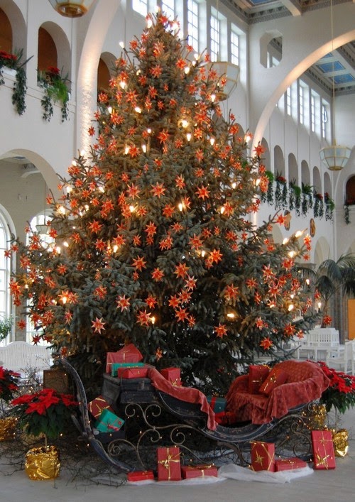 A Brief History of Christmas Trees
