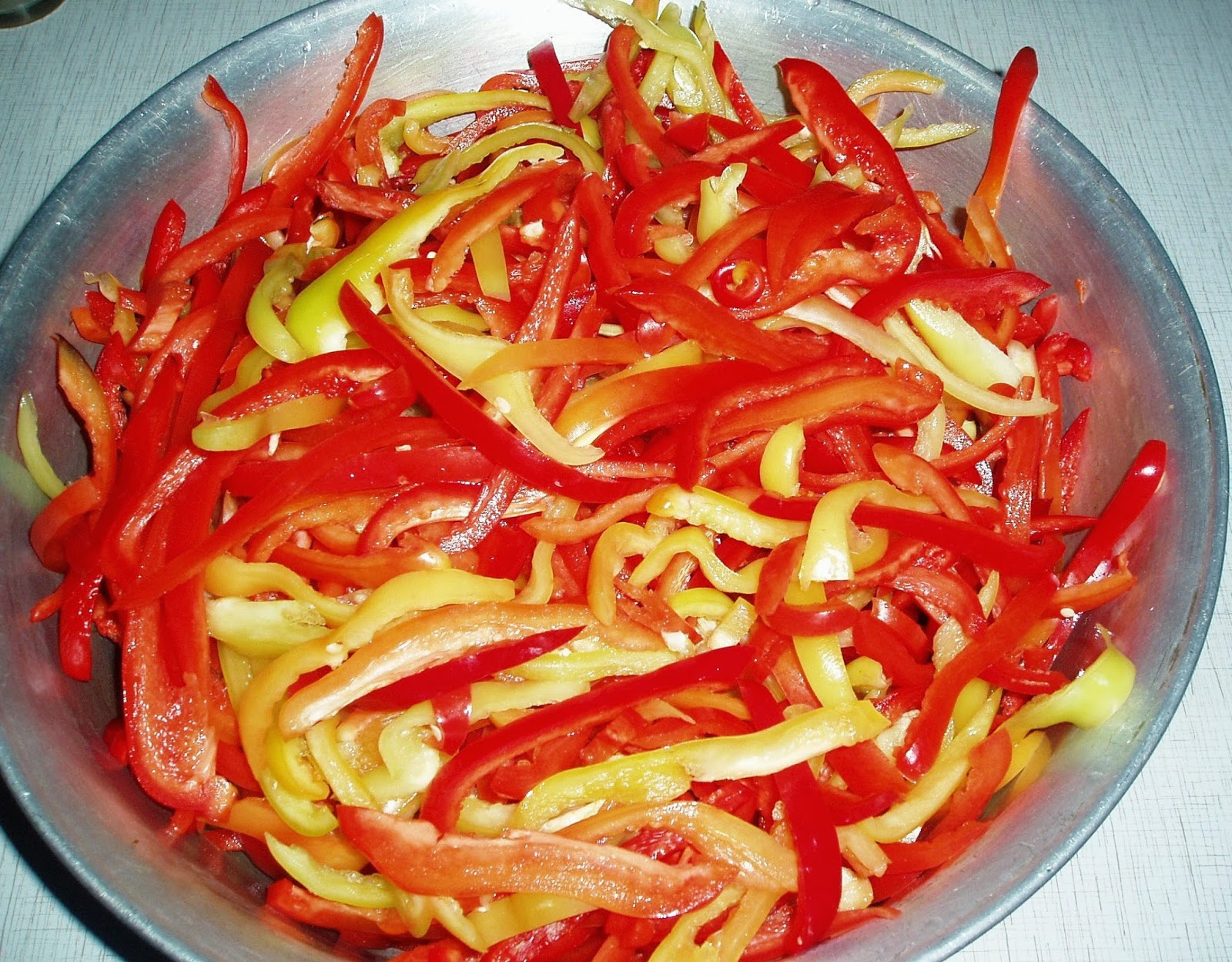 Болгарский перец соломкой