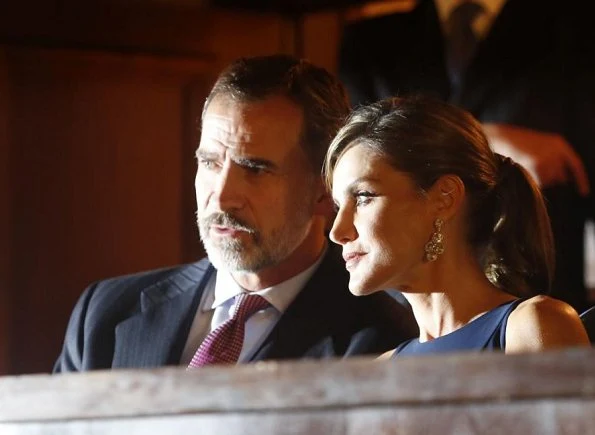 Queen Letizia Carolina Herrera top and skirt at Princess of Asturias Awards concert. white gold diamond earring