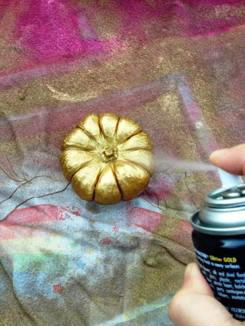 Budget Fairy Tale: DIY Pixie Dust Pumpkins