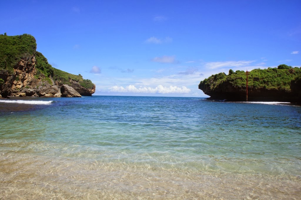  Pantai Gesing  Alternatif pantai  indah di Gunungkidul 