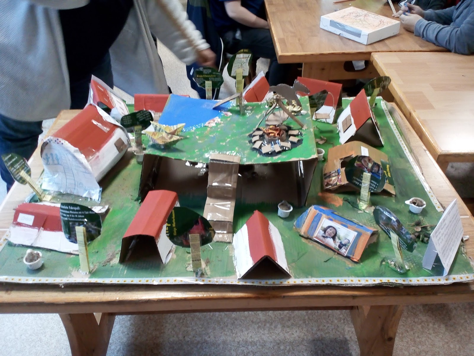 Hauser Bauen Mit Dem Dachs Bastel Deine Vorstellung Vom Leben