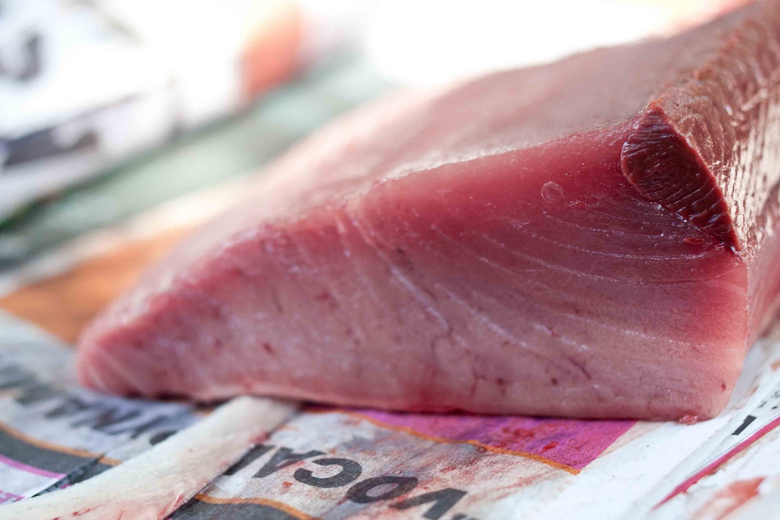 Плотное мясо. Тунец Блюфин мясо. Тунец рыба мясо. Голубой тунец.