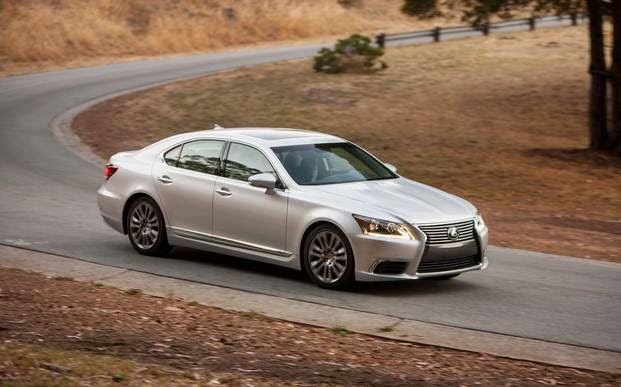 2015 Lexus LS 460 Features Review 2015 Lexus LS 460 Features Review