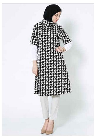 15 Contoh Model Padu Padan Baju Muslim Midi Dress Modern Bergaya Santai