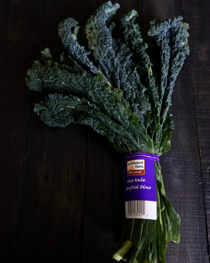 Mango & Tomato Dinosaur Kale & Ricotta Spread With Chickpeas & Tomatoes